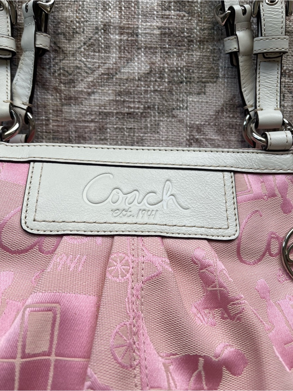 Coach Rare Y2K 2000’s Baby Pink Carriage Shoulder Tote with White Trim - Picture 2 of 16